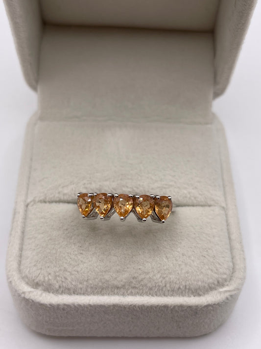9ct white gold orange sapphire ring