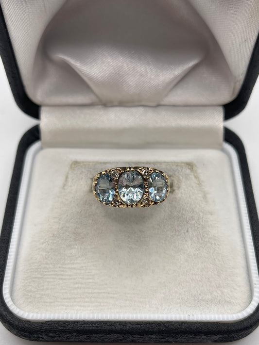 9ct gold topaz and diamond ring