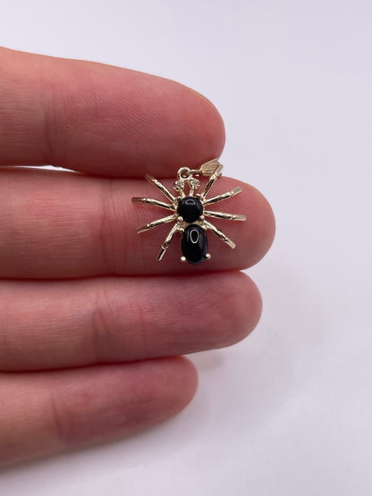 9ct gold onyx and diamond spider pendant