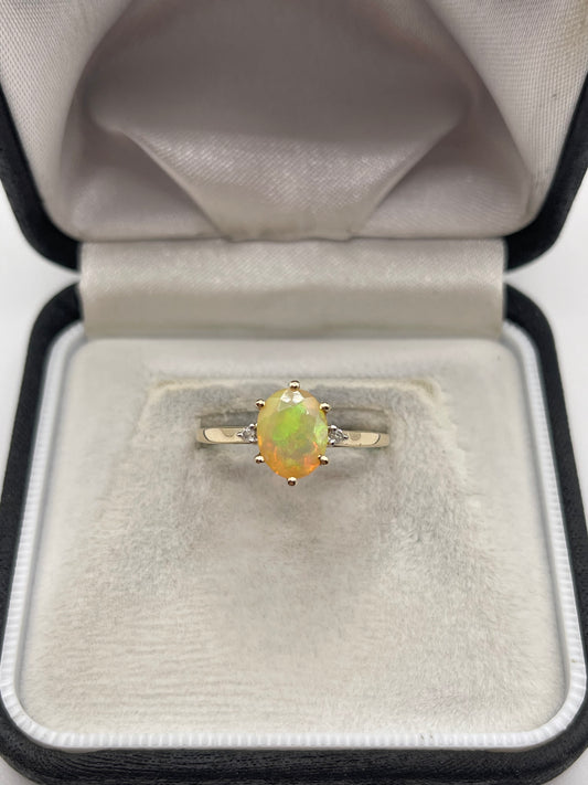 9ct gold opal and zircon ring