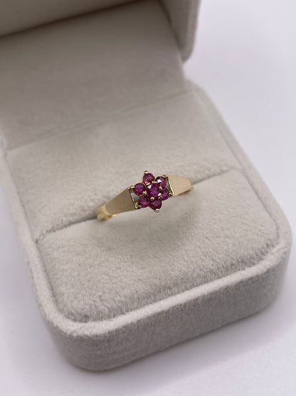 9ct gold ruby cluster ring