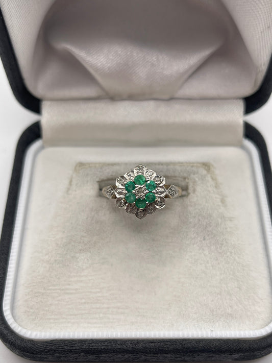 9ct gold emerald and diamond ring