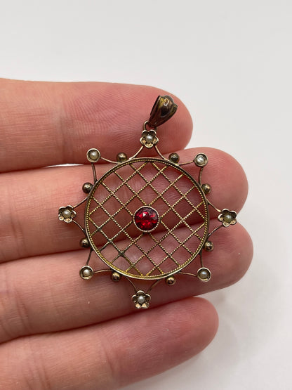 Antique 9ct gold garnet and pearl pendant