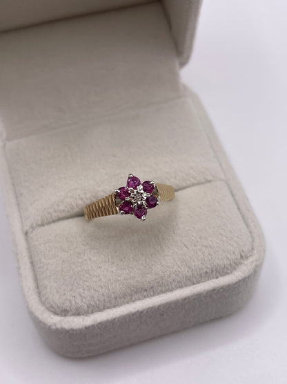 9ct gold ruby and diamond ring