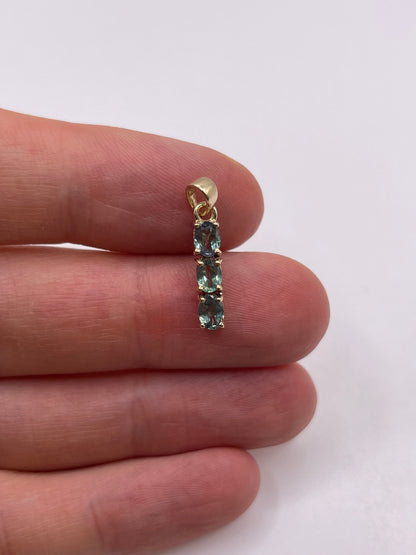 9ct gold alexandrite pendant