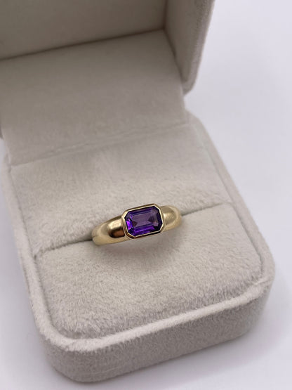 9ct gold amethyst ring