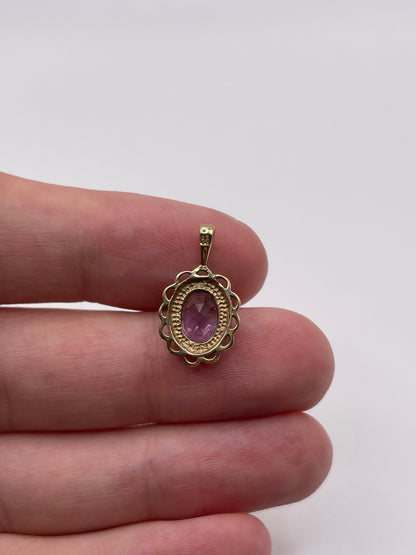 9ct gold amethyst pendant