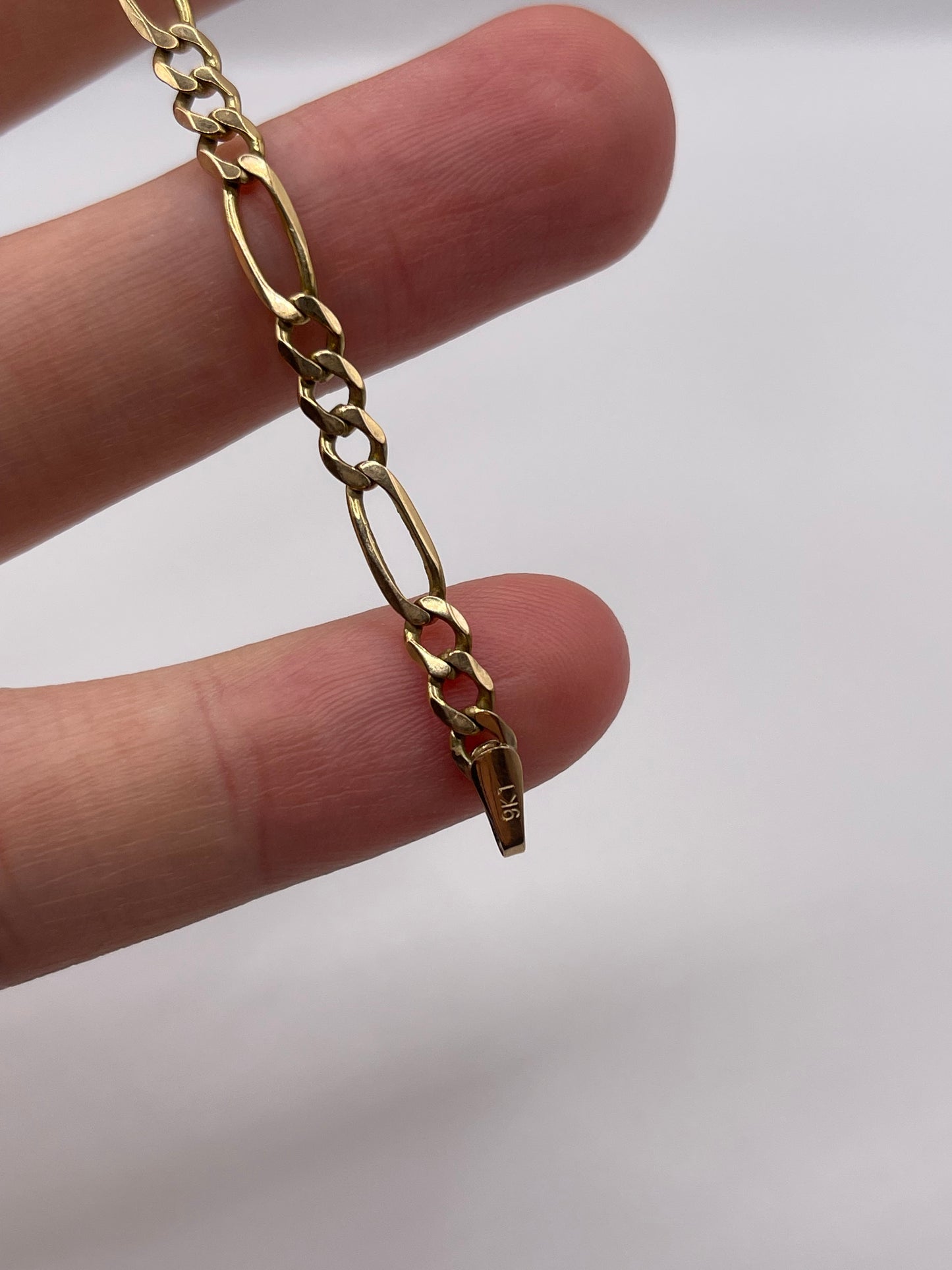 9ct gold bracelet