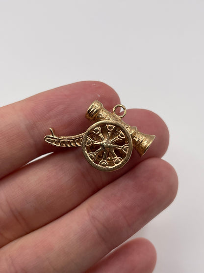 9ct gold cannon charm