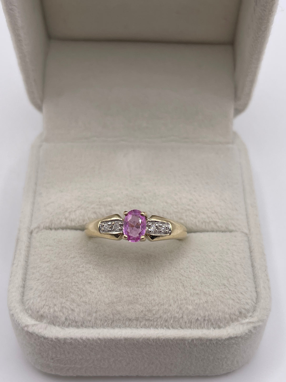 9ct gold pink sapphire and diamond ring