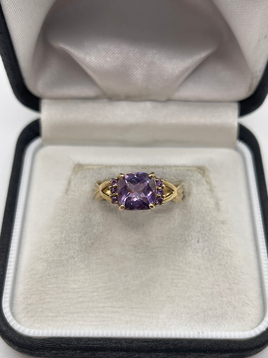 9ct gold amethyst ring