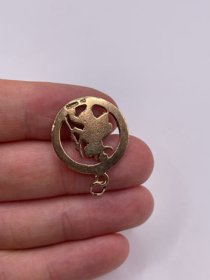 9ct gold st Christopher pendant
