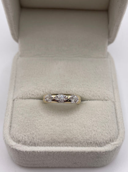 9ct gold cz gypsy ring