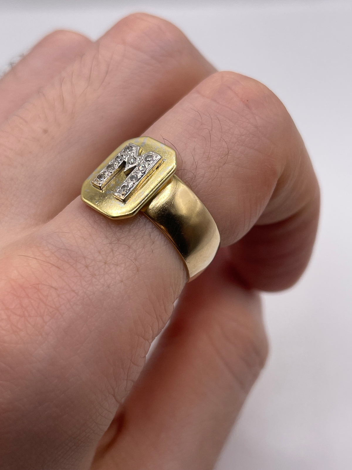 9ct gold diamond initial M ring