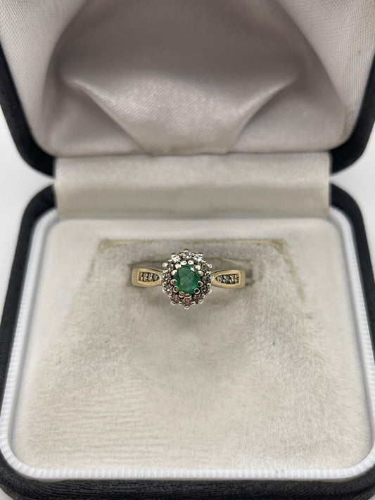 9ct gold emerald and diamond ring