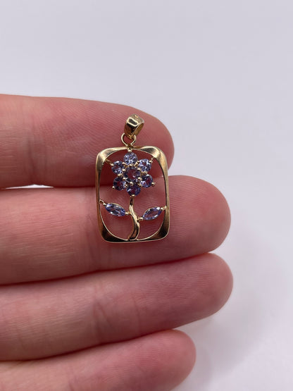 9ct gold tanzanite cluster pendant