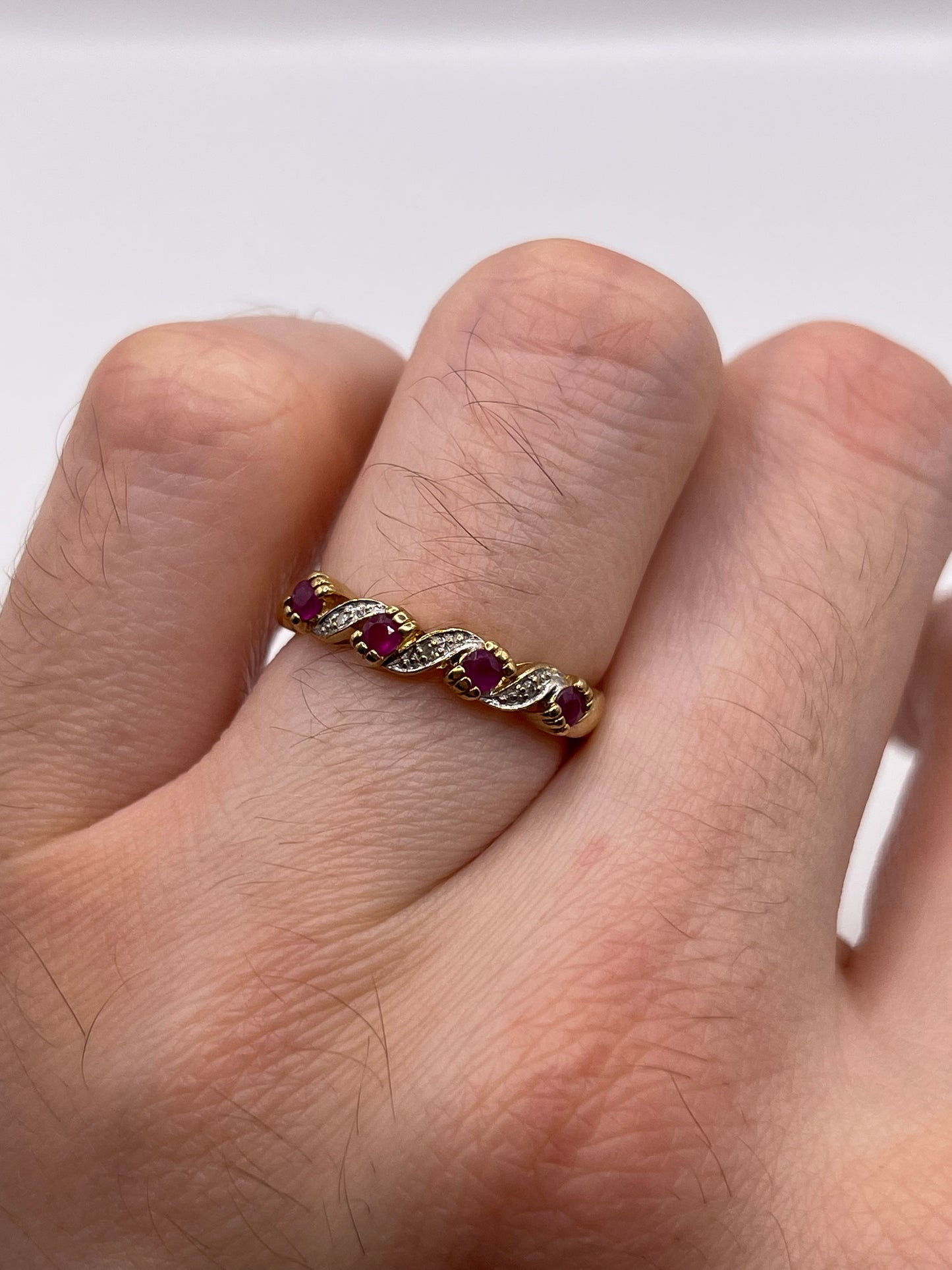 9ct gold ruby and diamond ring
