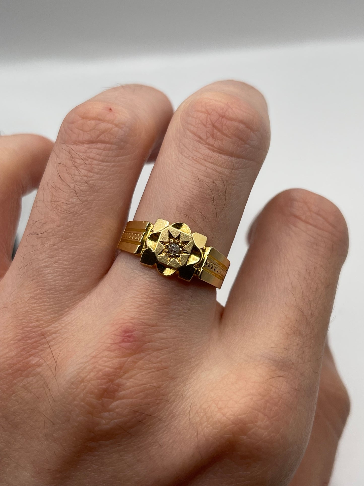 18ct gold diamond signet ring