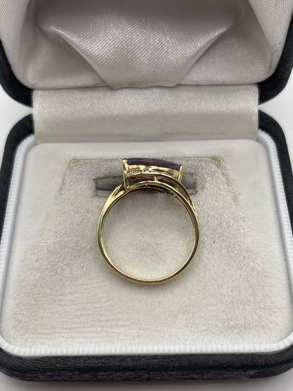 9ct gold amethyst and diamond ring