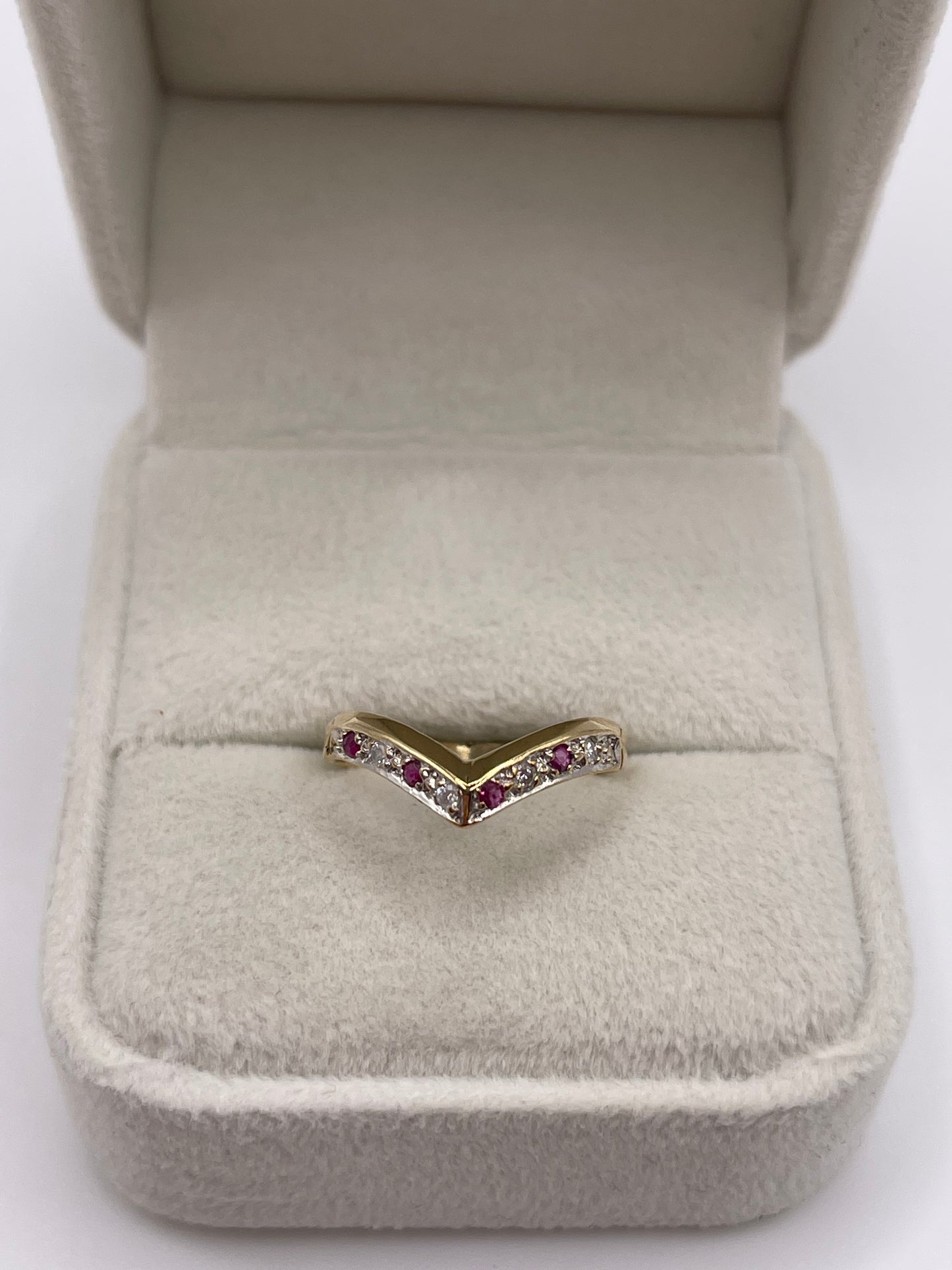 9ct gold ruby and diamond wishbone ring