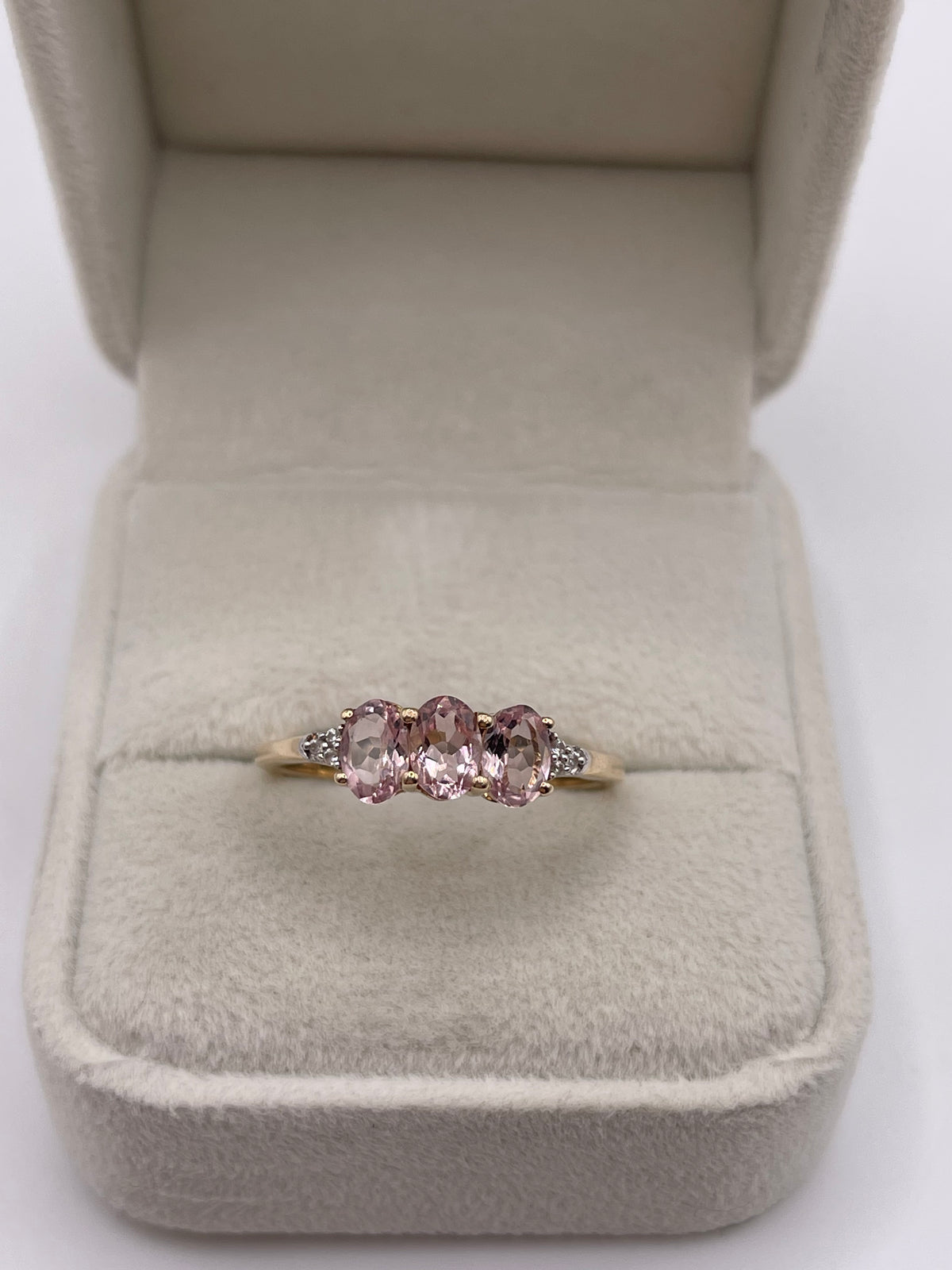 9ct gold morganite and zircon ring
