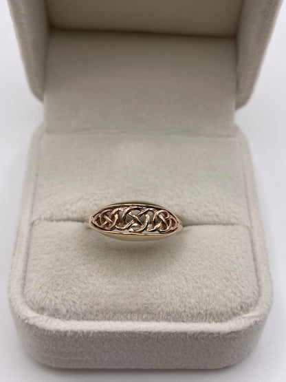 Clogau 9ct gold ring