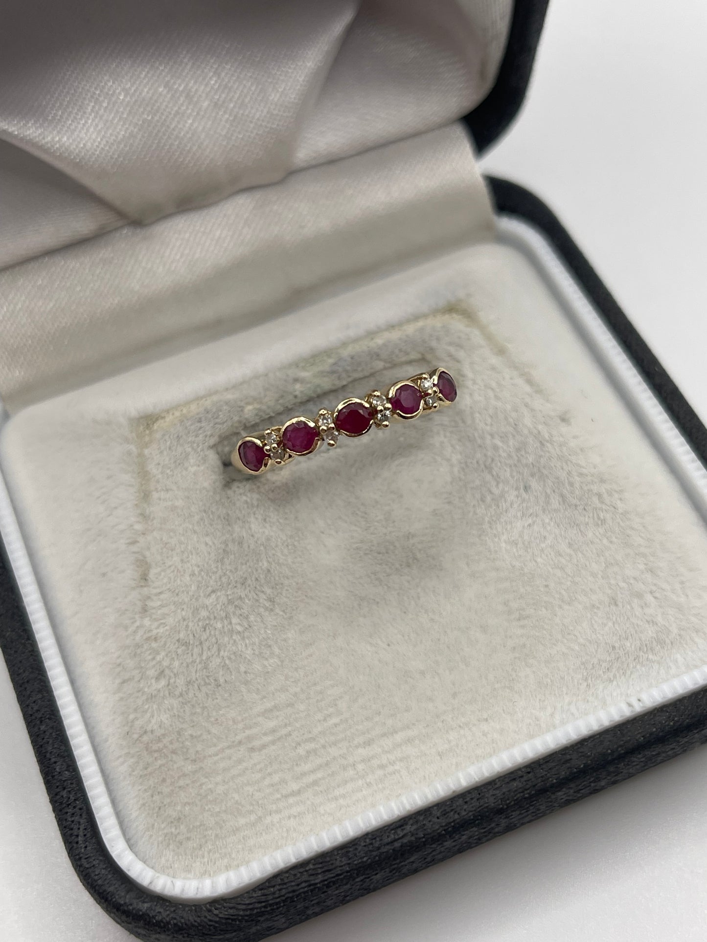 9ct gold ruby and diamond ring