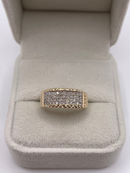 9ct gold diamond cluster ring
