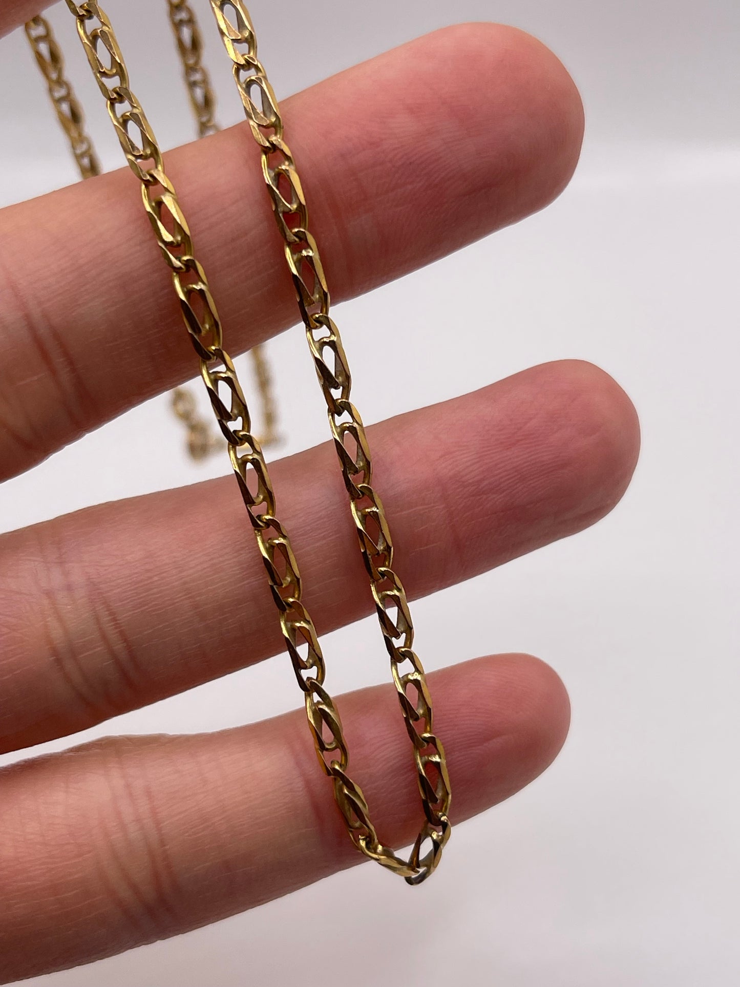 9ct gold chain 10