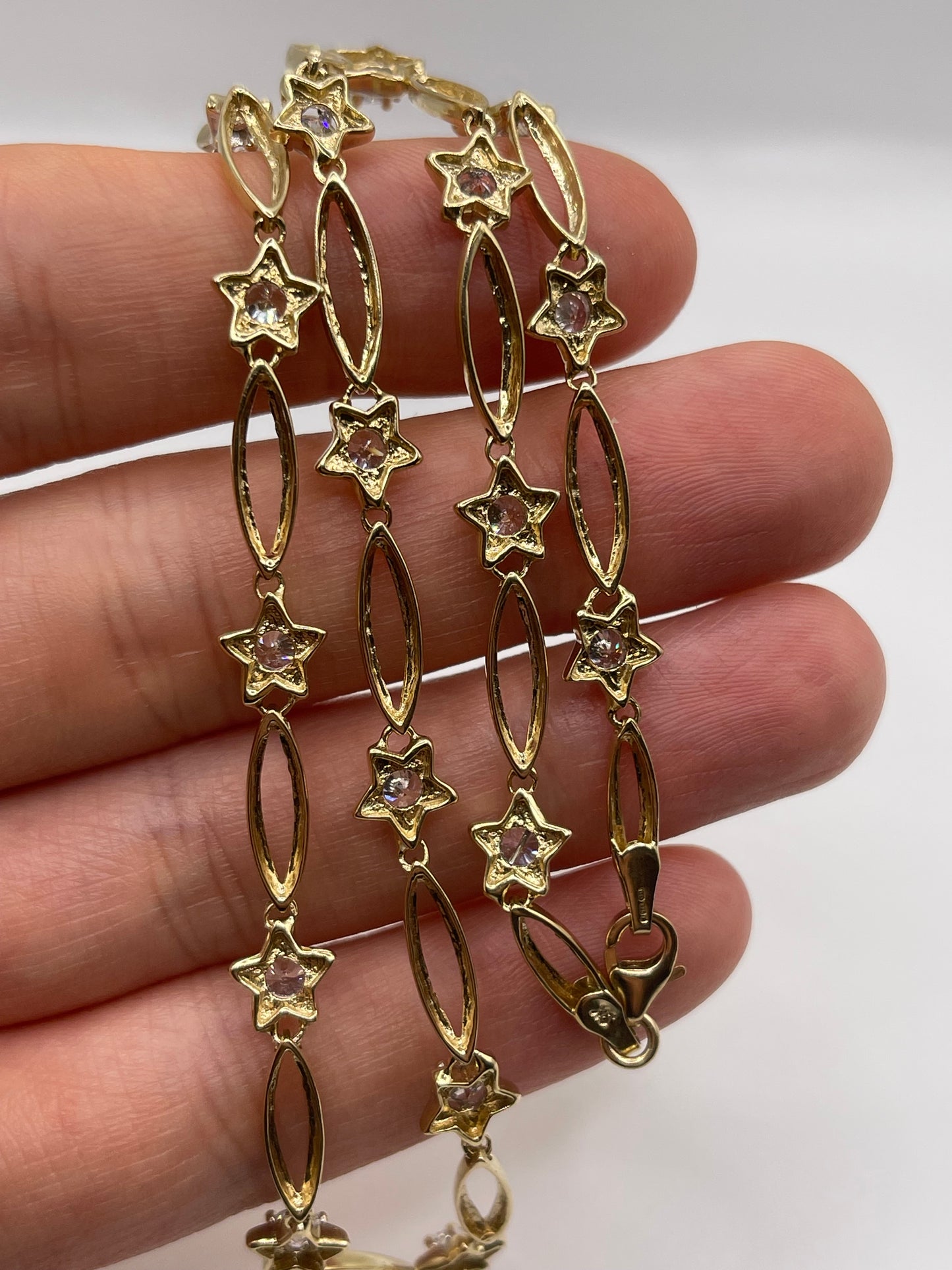 9ct gold cz star necklace