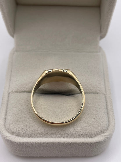 9ct gold shield signet ring