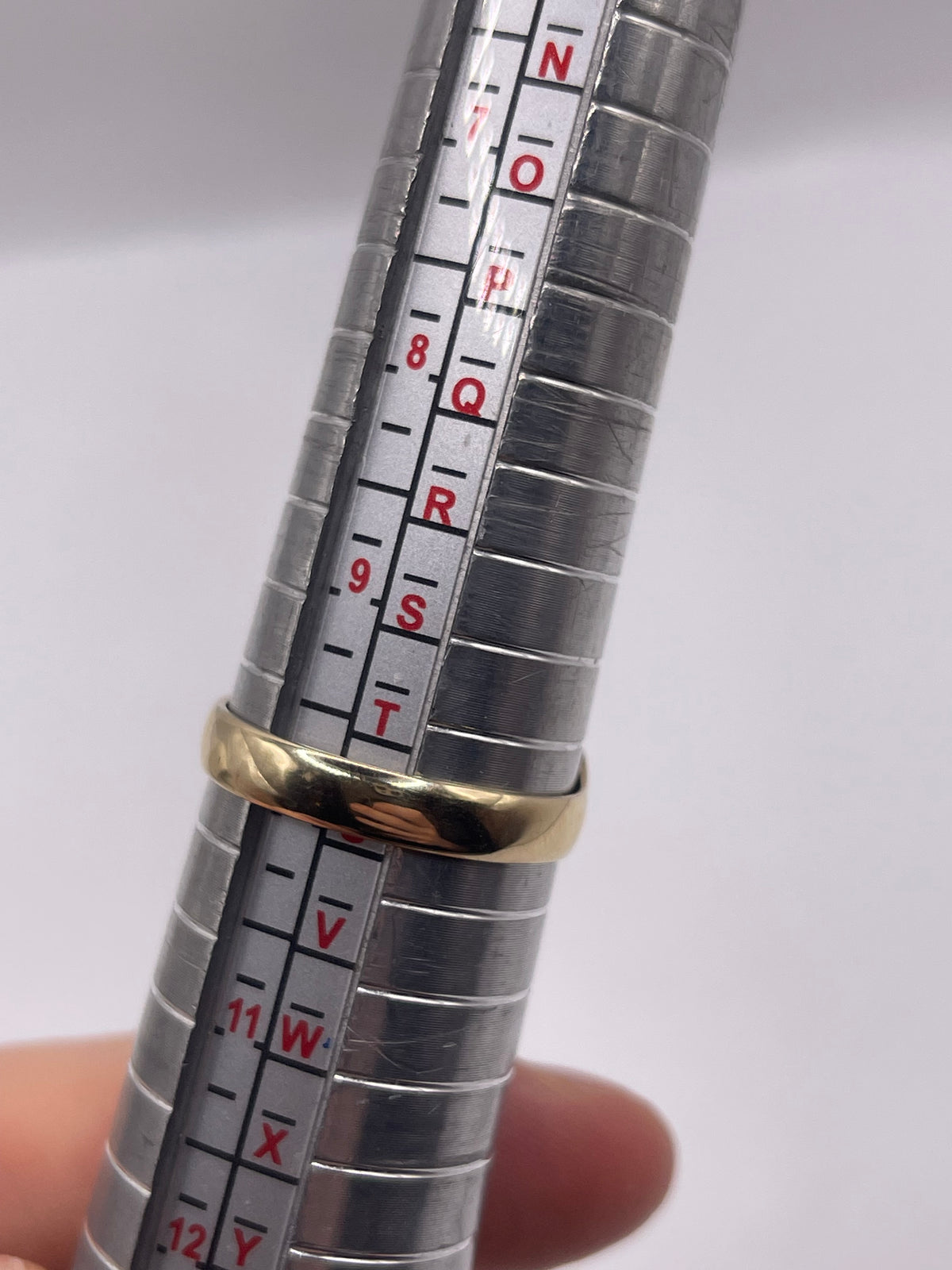 9ct gold diamond signet ring