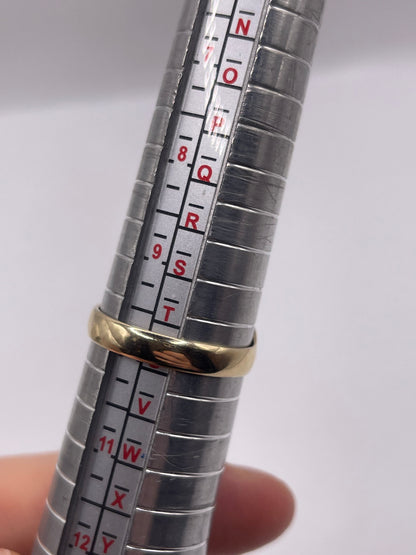 9ct gold diamond signet ring