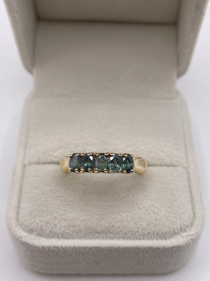 9ct gold alexandrite ring