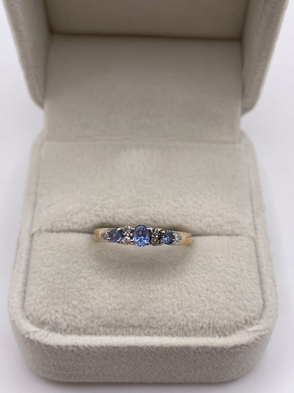 9ct gold sapphire and diamond ring