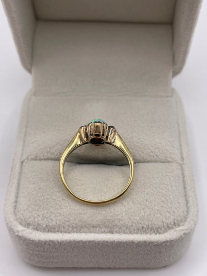 Antique 18ct gold opal and diamond ring