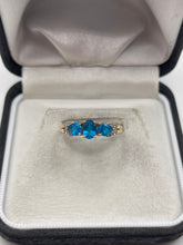 Load image into Gallery viewer, 9ct gold blue apatite and zircon ring
