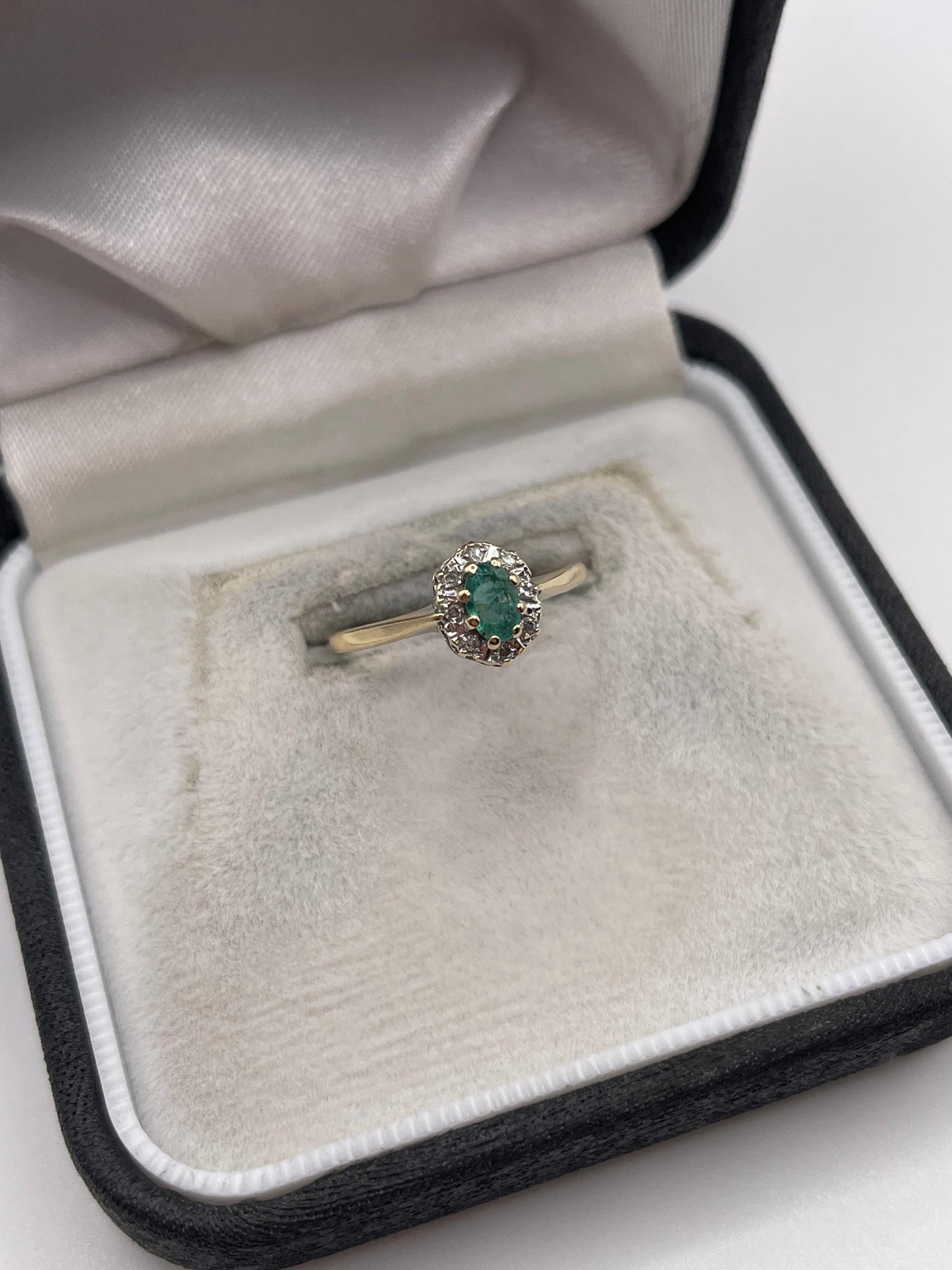 9ct gold emerald and diamond ring