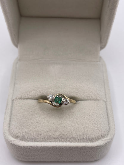 9ct gold emerald and diamond ring