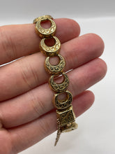 Load image into Gallery viewer, Antique 9ct gold cameo bracelet
