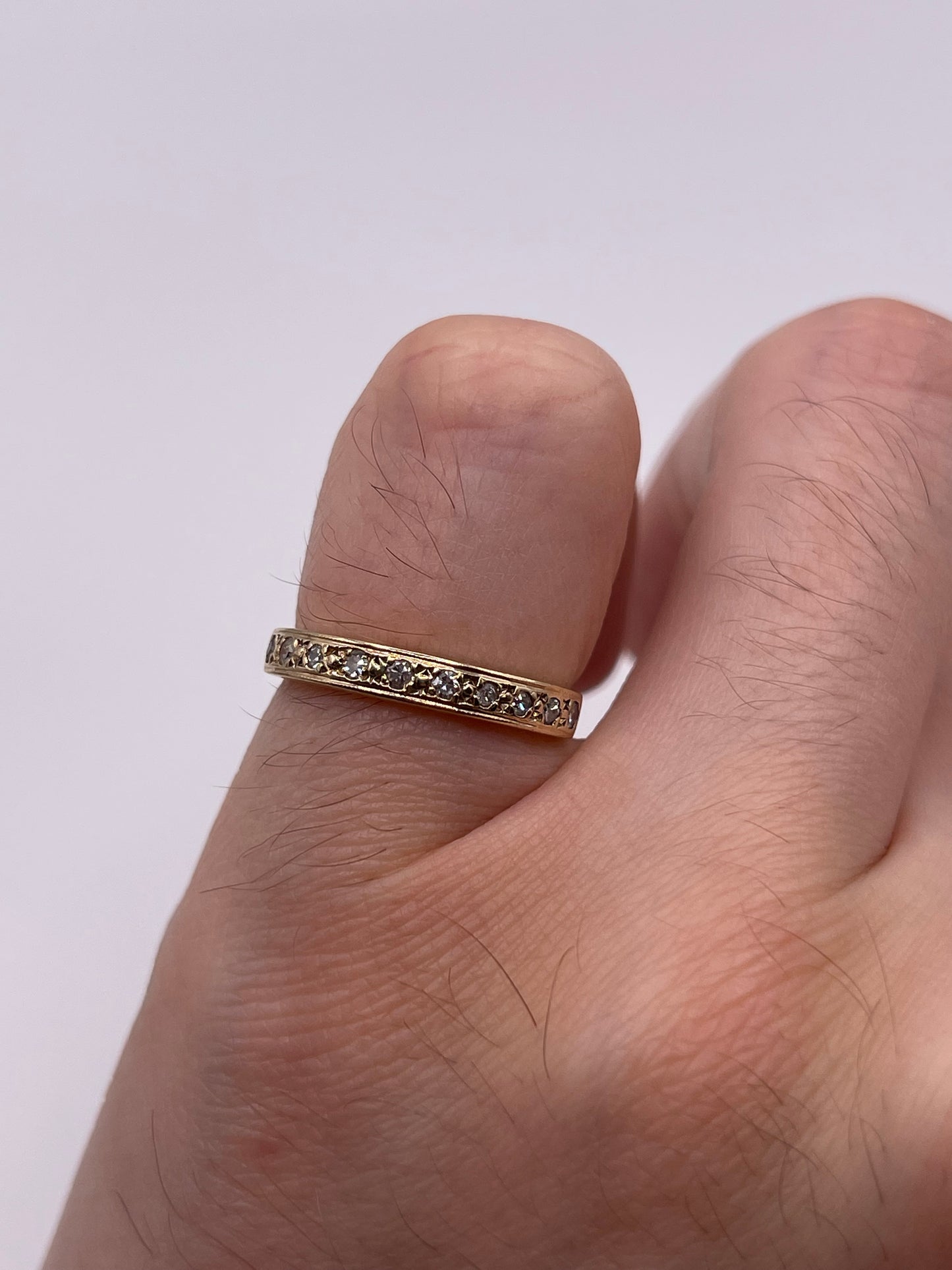 9ct gold diamond ring