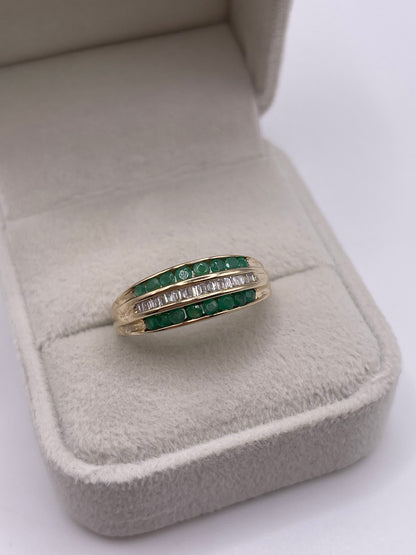 9ct gold emerald and diamond ring