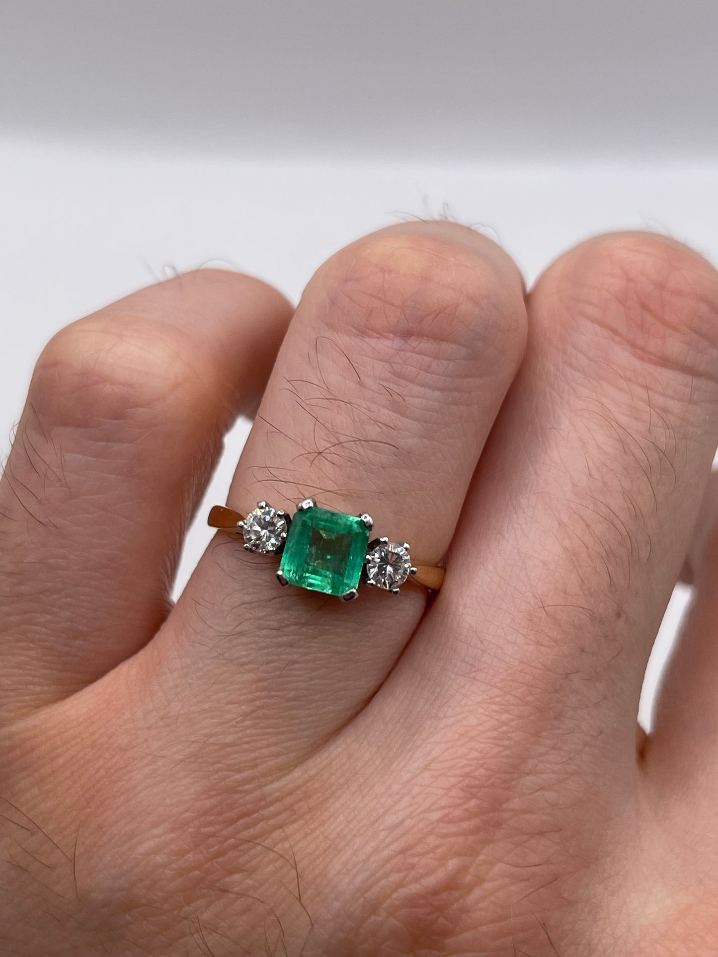 18ct gold emerald and diamond ring