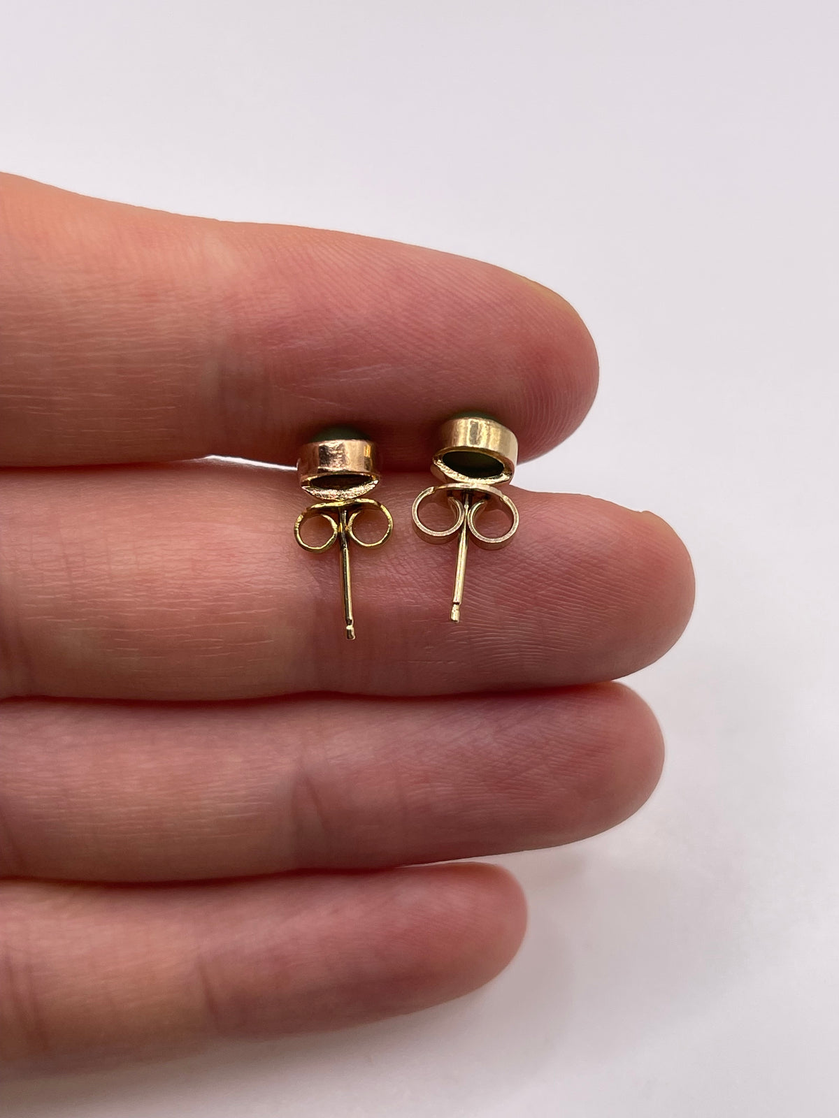 9ct gold jade earrings