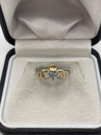 9ct gold topaz claddagh ring