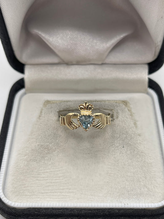 9ct gold topaz claddagh ring