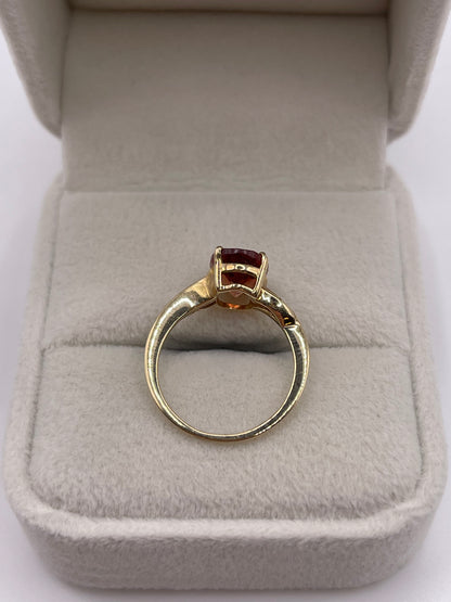 9ct gold quartz and diamond ring