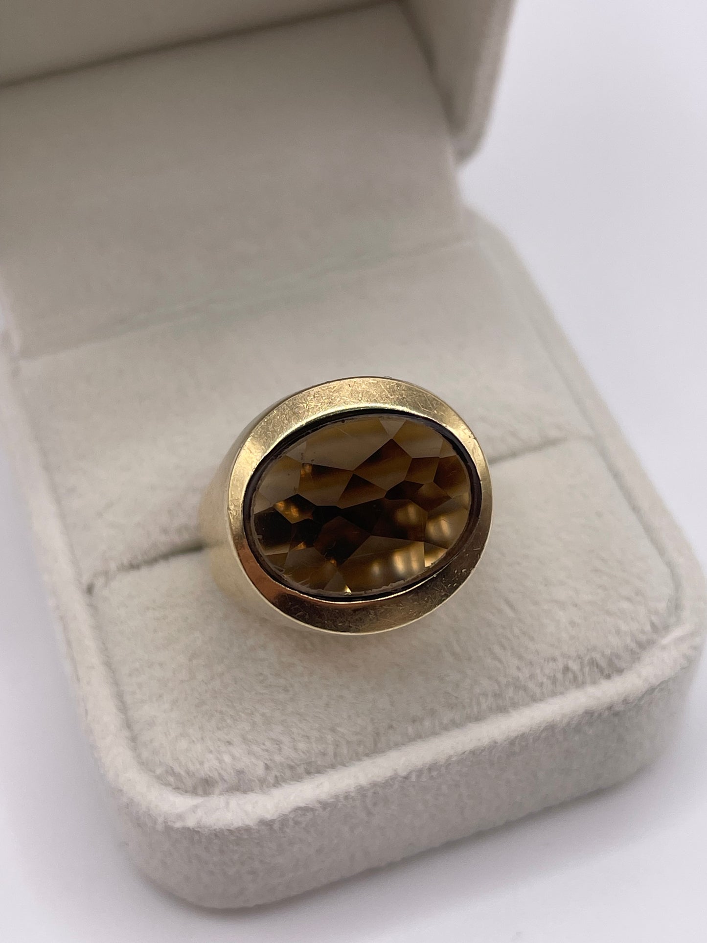 9ct gold Smokey quartz ring