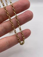 Load image into Gallery viewer, 9ct gold chain 378
