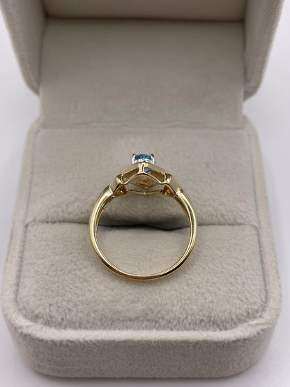 9ct gold topaz and diamond ring